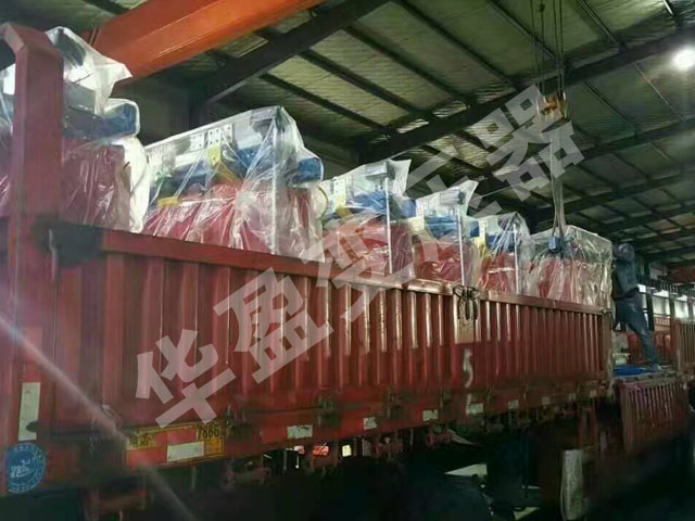南充干式变压器发货现场